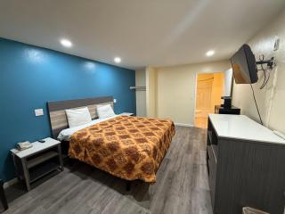 Anaheim National Inn - 1