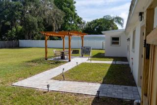 Downtown Mount Dora Hideaway - 9
