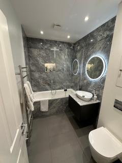 Modern 2 BR Apt in the Heart of London - Victoria Pimlico - 2