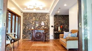 Vida Pacifica Resort & Hotel by RedDoorz - 1