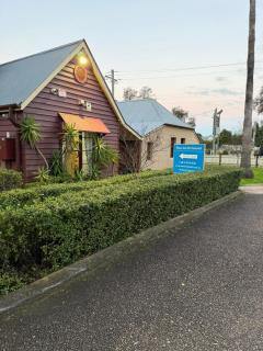 SureStay Hotel by Best Western, New Inn Richmond - 5