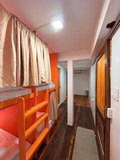 8-Bed Mixed Dorm, Surf & Social Hostel Siargao - General Luna - 7