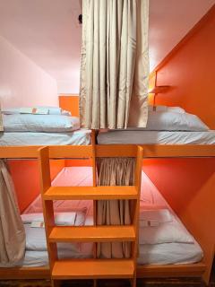 8-Bed Mixed Dorm, Surf & Social Hostel Siargao - General Luna - 9