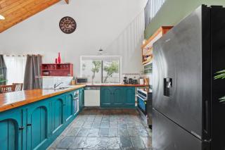 Sunshine Villa - 484 Kessell Rd, Middleton - 2