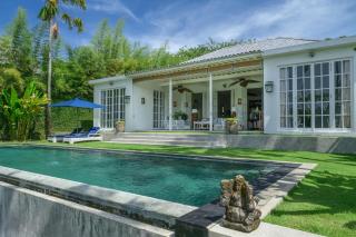 Villa The Beach by BaliSuperHost - 0