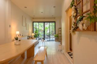 Mindful Stay in Thonglor "4BR House ,1 Minute to 7-Eleven" - 4