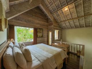 Villa YOU Ubud with Private Pool, Great Location - 2
