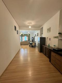 AYAAN Luxe Premium FIFA house with Free WiFi and Netflix - 8
