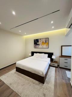 Swft Stays New Cairo Upscale Residence 3BR - 3