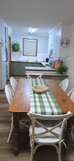 Large Private Apartment beach sunrise park views - 2