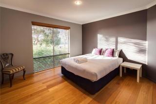 Roo-topia at Chez Nous - A Yallingup Sanctuary - 7