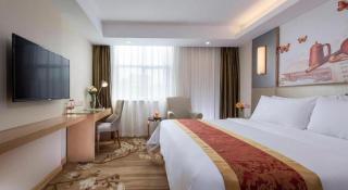 Vienna Hotel Shenzhen Guanlan Shanshuitianyuan Xintian - 9