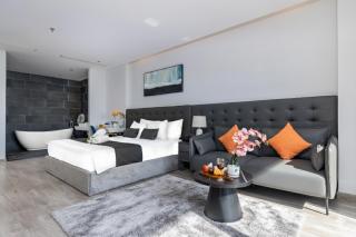JBAY Beachfront Boutique Hotel - 4