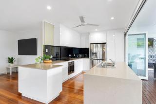 'Perfect Pool House' Idyllic Tropical Retreat - 1