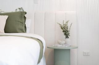 Executive Waterfront Apartment - Palms at The Pier - 3