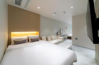 The Central Hongdae - 9