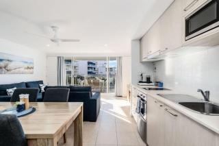 Waters Edge at The Pier-Stunning Ocean & Pool Views - 3