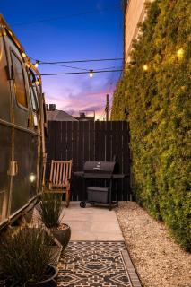 Hip Venice Beach Luxury Airstream & Creative Space - 5