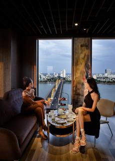 MOONLIGHT Hotel - River view, Dragon Bridge view, City view - 8