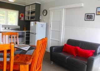Waitangi Beach Unit A - 5