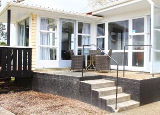 Waitangi Beach Unit A - 3