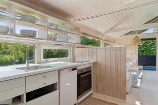Cozy Little Summer House In Kulhuse - 1