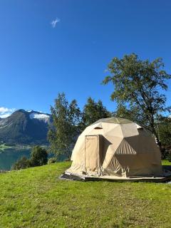 Vollsnes Glamping - 0
