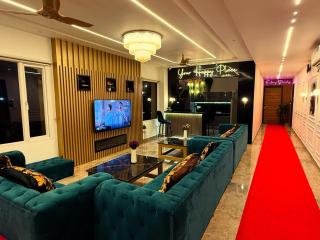 HolidayVilla - 1st Japanese Pod, Rooms & Suites - Green Avenue Amritsar - 0