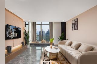 Ouchen International Sky River Hotel (Monument to the people's Liberation Pedestrian Street Store, Chongqing) - 3