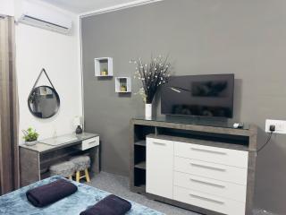 Sea Breeze Retreat - Comfort Apartments in the Heart of Sliema - 2