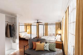MiraNamin Nest GUMAMELA Suite in Unique Historic Home with View, Pet Friendly with a Fee - 0