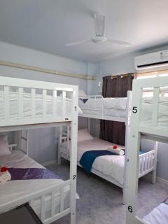 Mays Hostel - 3