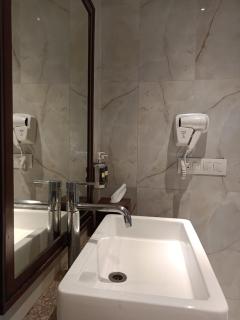 Suryavilas Luxury Resort & Spa - 6