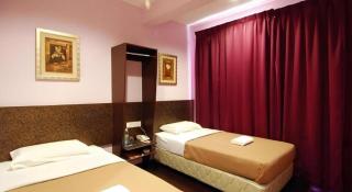 Aristo Hotel @ Putatan - 4