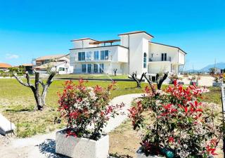 Esperidi Paestum Agri Resort - 0