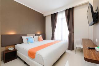 Sans Vibes Firdaus Mansion Kemang - 0