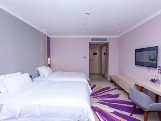 Lavande Hotel Guangzhou Zengchen Xintang Light Railway Station - 4