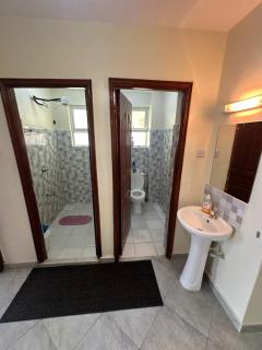 Ecostay 3bedroom ground floor - 1