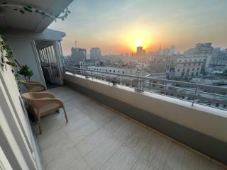 Downtown horizon 2BR sunny apartment - 0