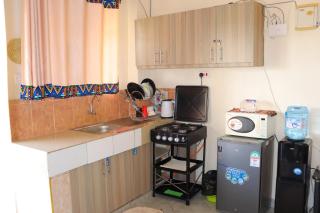 Rige's Homes Furnished Studio - 7