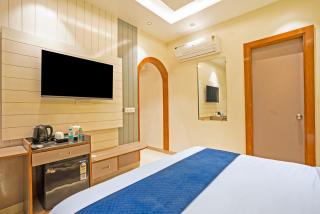 The Prominence Hotel Restaurant & Bar - 2