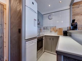 Appartement rénové 4 pers avec balcon, au pied des pistes, animaux acceptés, WIFI - FR-1-502-584 - 1