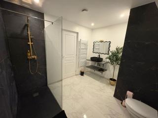 Suite Secrète - 4