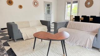 Villa Au soleil levant - 8 couchages - bord de mer - 8