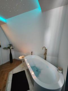 Suite Secrète - 2