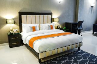 Best Western Faisalabad - 7