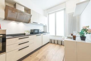 Navigli 2-Bedroom and Sofa Bed Home - 9