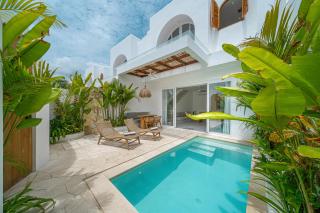Villa Blanca Bingin, New Private 1BR Villa in Bingin - Bali Escape - 0