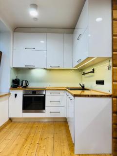 Wood 'n Brick - 7