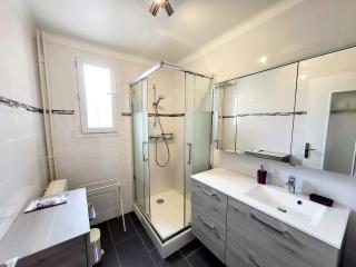 Appartement T2 Moderne avec Parking, Proche Plage et Commerces - Les Sables d'Olonne - FR-1-92-936 - 4